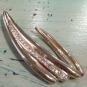 M Jent | Vintage Costume Brooch Gold Tone Rhinestone Swish 3"